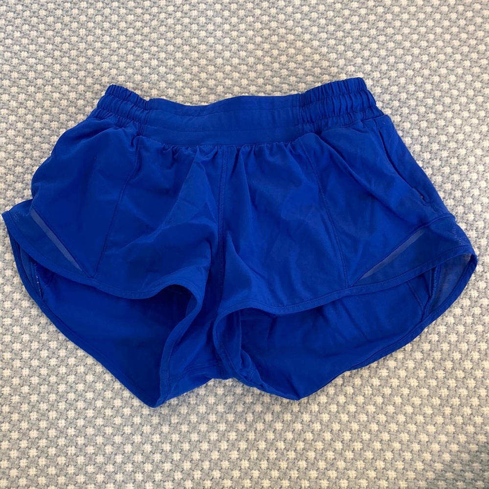 Lululemon electric blue hotty hot shorts 2.5